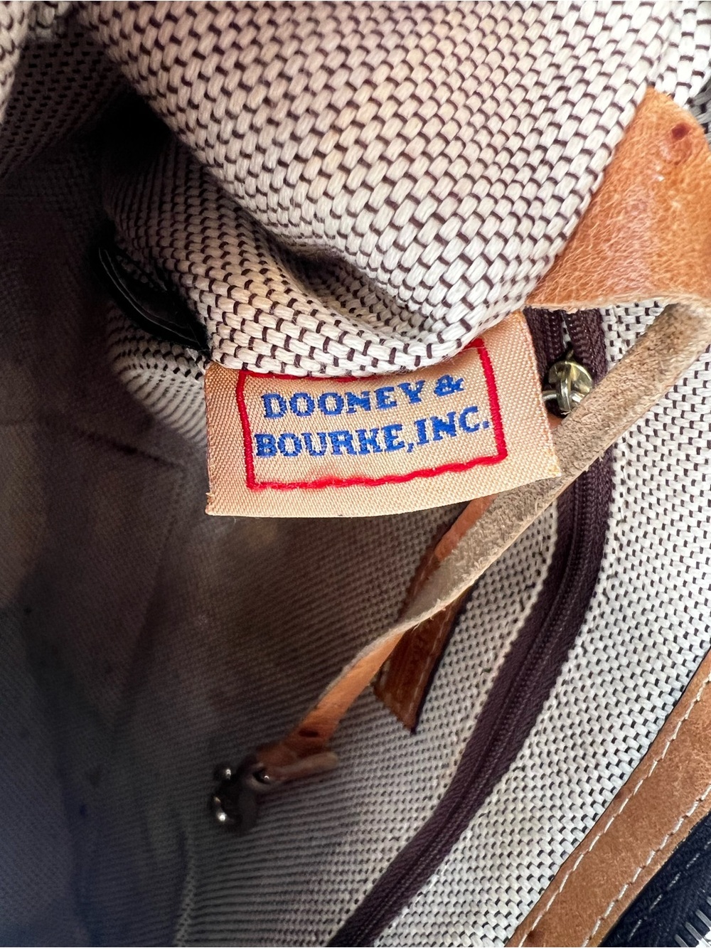 Dooney & Bourke Tan Ostrich Embossed Leather Hobo Bag Slouchy Shoulder Purse - Picture 5 of 7